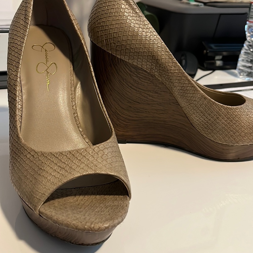 Jessica Simpson wedge platform shoe
